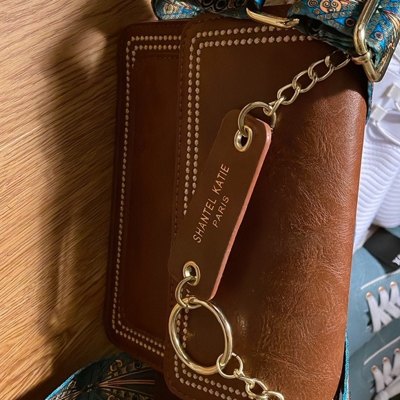 Shantel Katie Paris Faux Leather Crossbody NWOT - Picture 2 of 12